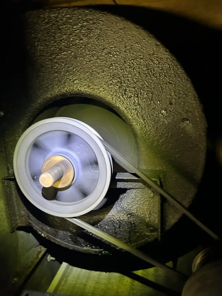Blower motor Blowing warm air